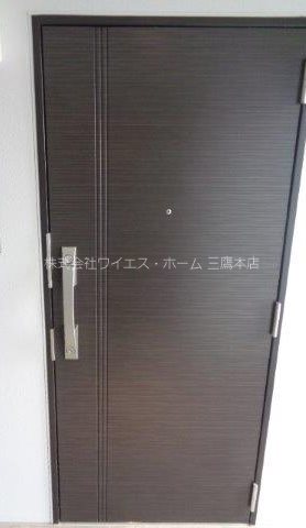 グランドレジデンス三鷹 玄関