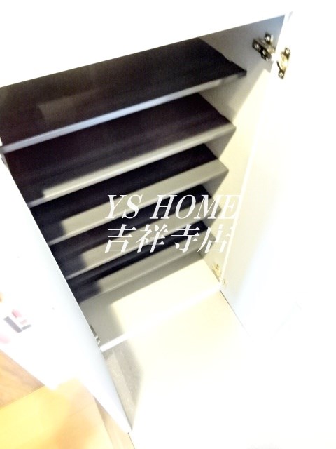 ウェルスクエアイズム高井戸 玄関