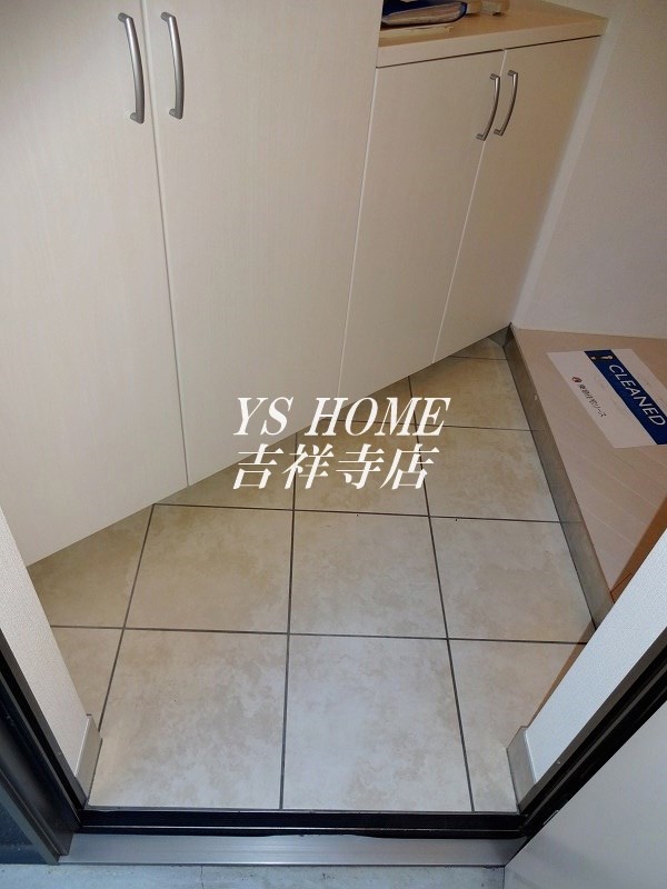 raffino mitaka 玄関