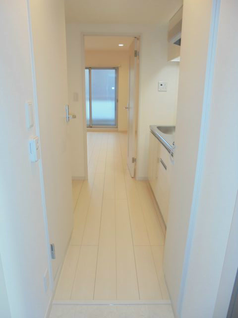 リブリ・El Vita 玄関