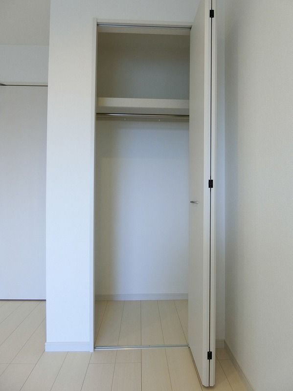 リブリ・青柳 その他4