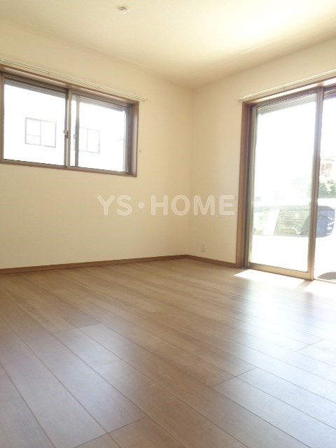 南田中2丁目戸建賃貸住宅  リビング