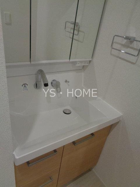 メイ・ガーデン その他1