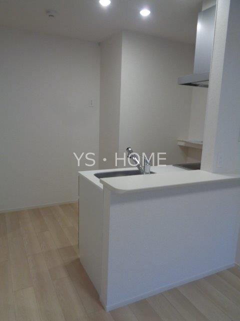 メイ・ガーデン その他18