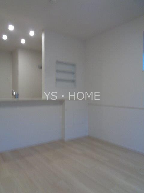 メイ・ガーデン その他19