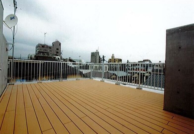 ラクセリア武蔵野中町 ベランダ