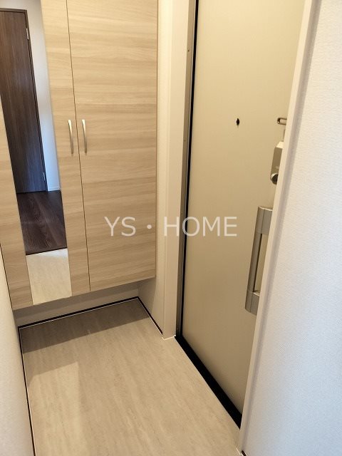 レーヴェ東戸倉Ⅰ  玄関