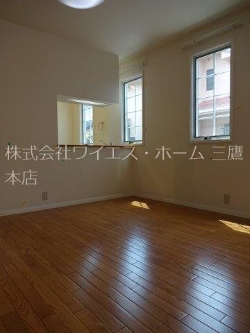 深大寺東町一戸建Ｂ棟   リビング