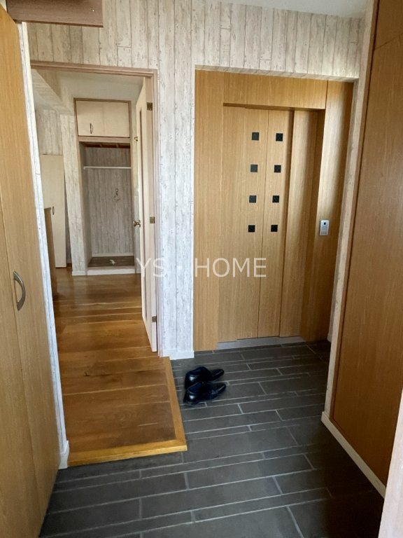 ラクセリア武蔵野中町 玄関