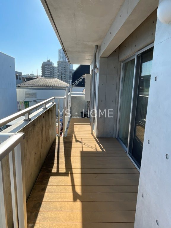 ラクセリア武蔵野中町 ベランダ