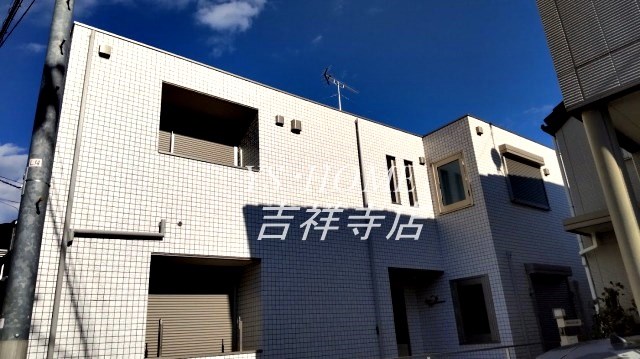 ラシーネ西荻南  外観