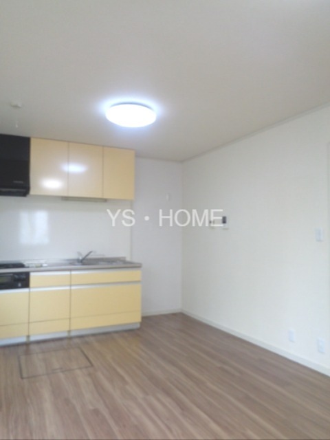 グレースハウス A  リビング