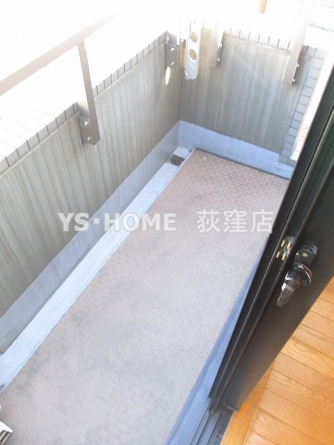 ルーブル西荻窪弐番館  ベランダ