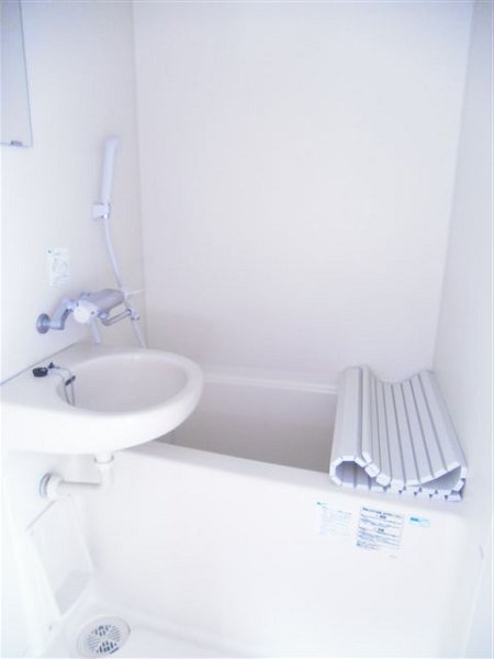 モジュロール　ミタカ 風呂画像