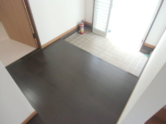 トクラハウスＢ 玄関