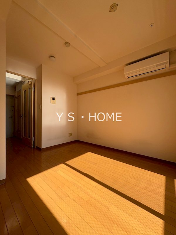 カリスヤマガ リビング