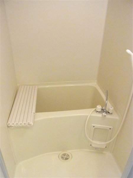 カリスヤマガ 風呂画像