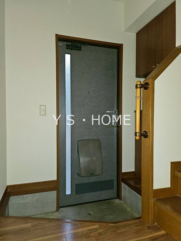 ハイツクレセントⅡ 玄関