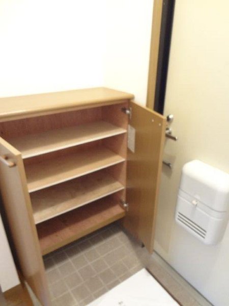 サンクレストA 玄関