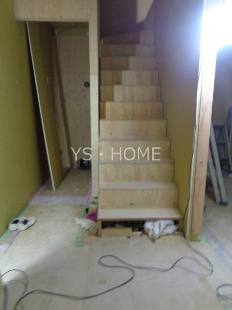 仮称）杉並区宮前３丁目戸建　A棟  玄関