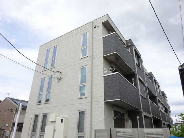 ティルタ　アユ 外観