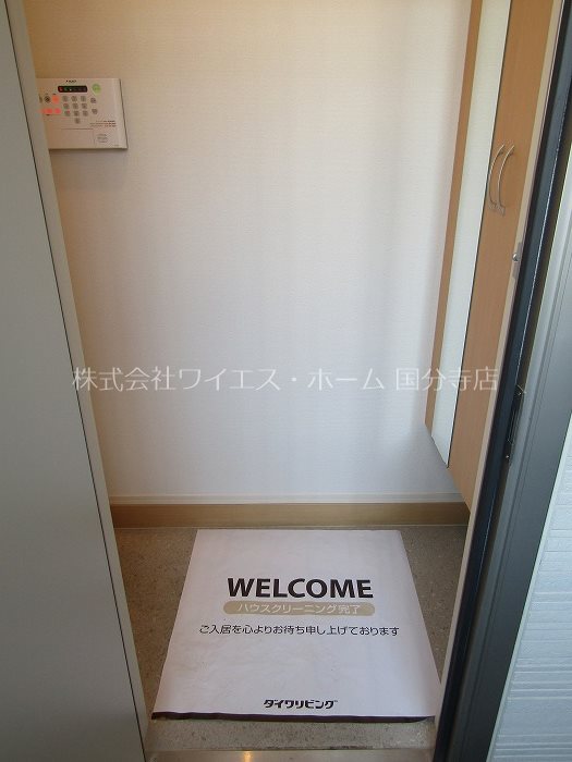 ティルタ　アユ 玄関