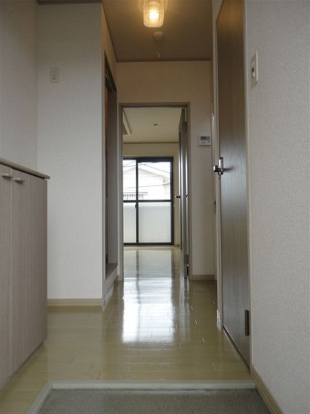 ジュネスＫ 玄関