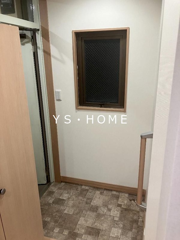 コモアルタ 玄関