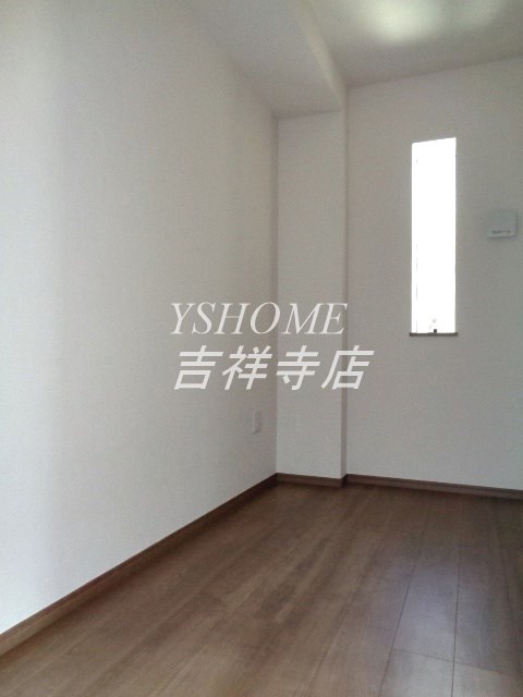 インフォレスト ベッドルーム