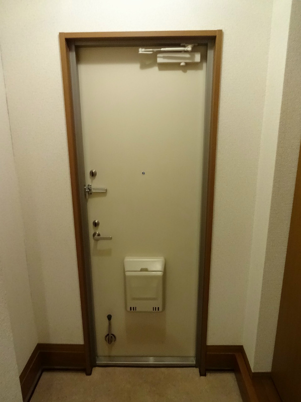 トリアード 玄関