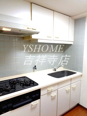 プラティーク武蔵関 キッチン