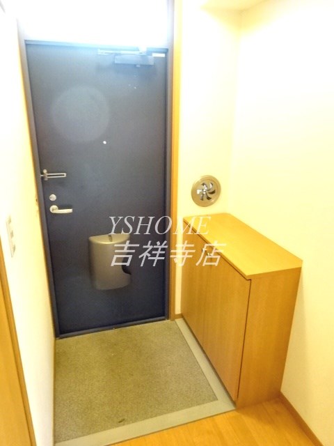 アリビオ松庵 玄関