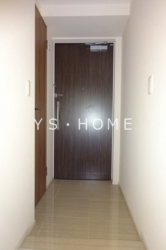 トラープランド翠命館  玄関