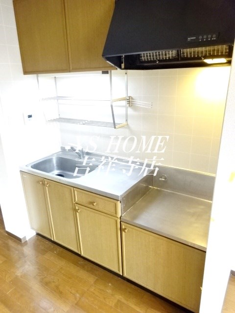 クレセント キッチン