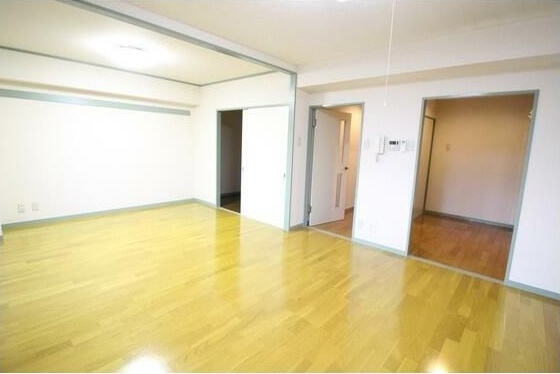 アンシャンテ国立 リビング