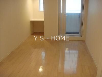 パレ・ホームズ一橋学園 リビング