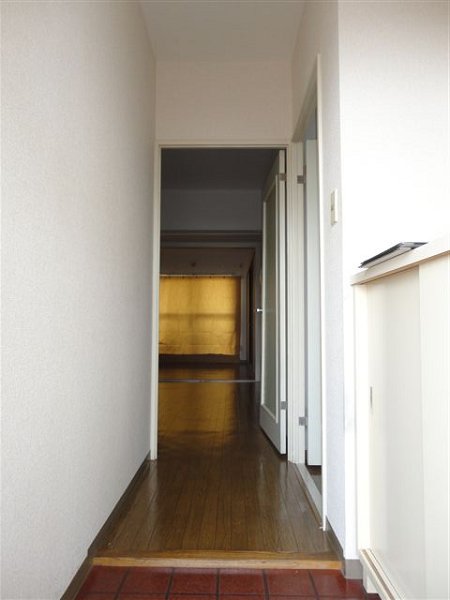 ドミール黒澤 玄関