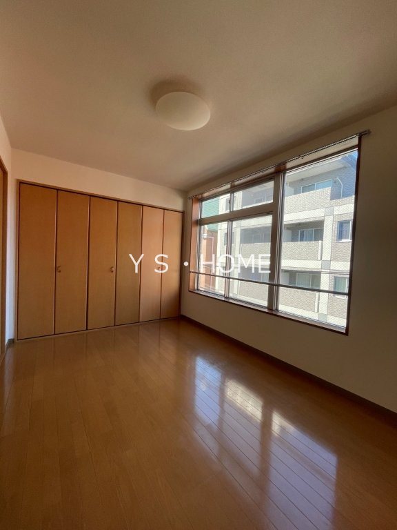 ホワイトビル ベッドルーム