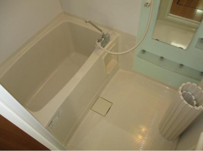 コーポよしざわ2号棟 風呂画像