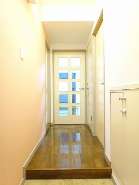 ハイツ多根 玄関