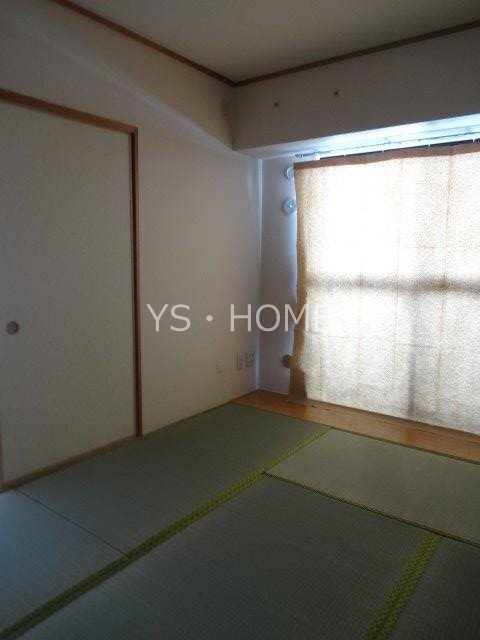 コーポレート連雀　1号棟  ベッドルーム