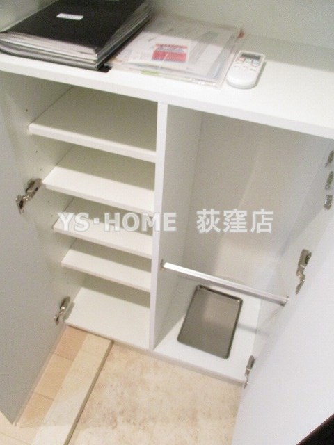 GROWS西荻窪（グロース西荻窪）  玄関