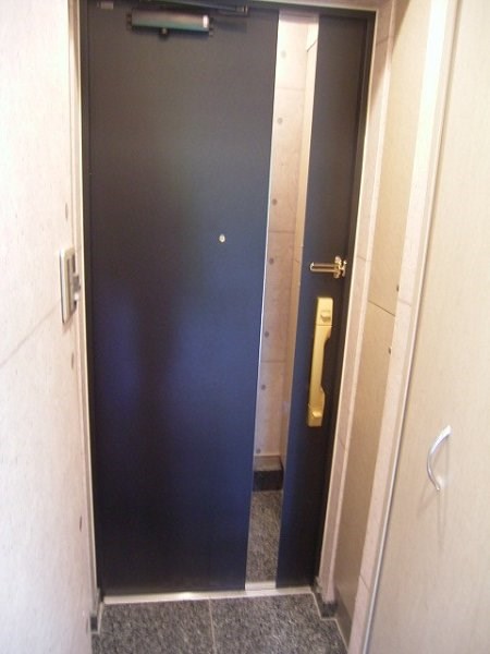 フェニックス吉祥寺アヴァンティーク 玄関