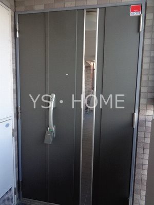 日興ビル小金井 玄関