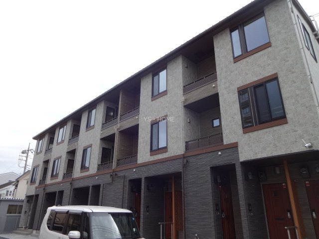 ピースフルⅢ 外観