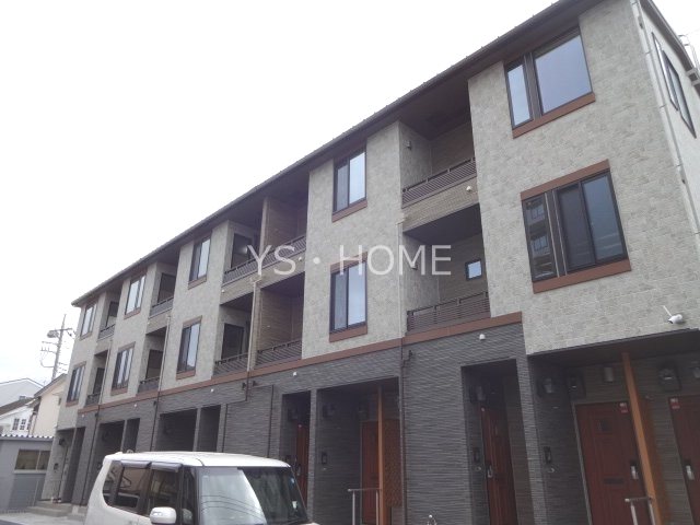 ピースフルⅢ 外観