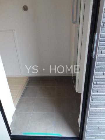 ピースフルⅢ 玄関