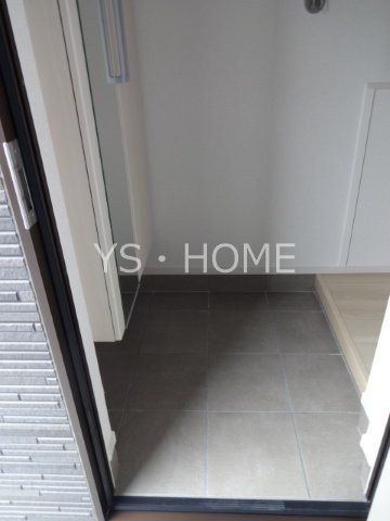 ピースフルⅢ 玄関