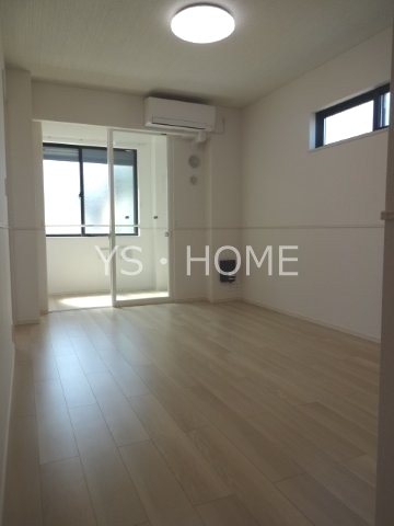 ヒカルサ西東京向台ウエスト リビング