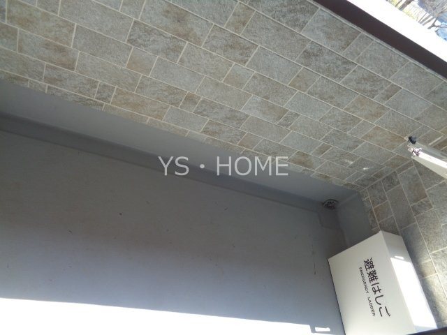 ヒカルサ西東京向台ウエスト ベランダ